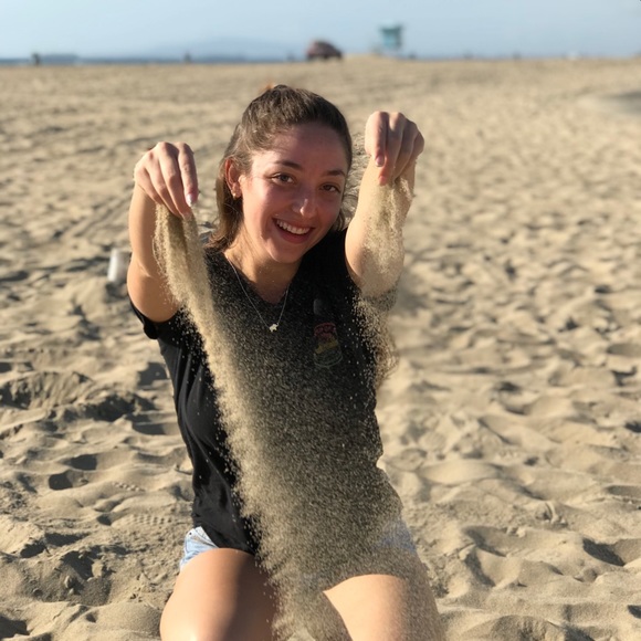 Hey I’m Bridgette! Offer me a deal or bundle! - Picture 1 of 1